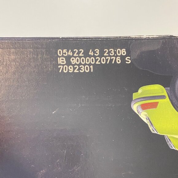 Playmobil Porsche Carrera RS 2.7 Toy Set 70923  39 Pc Collectible Model For Ages - Picture 6 of 15